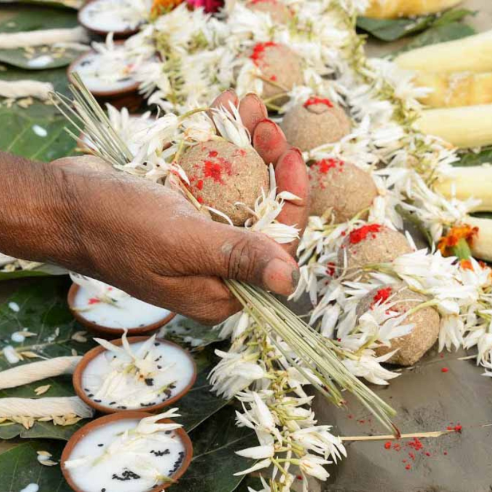 Pitra Paksh Sharadh Puja- Pind Daan